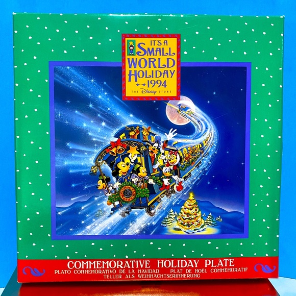 DISNEY STORE NWT VTG 1994 CHRISTMAS IT’S A SMALL WORLD COMMEMORATIVE PLATE JAPAN - Picture 9 of 16
